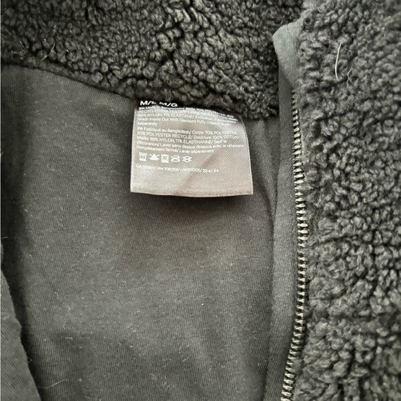 LULULEMON MEDIUM HALF ZIL FLEECE BLACK - Picture 2 of 3